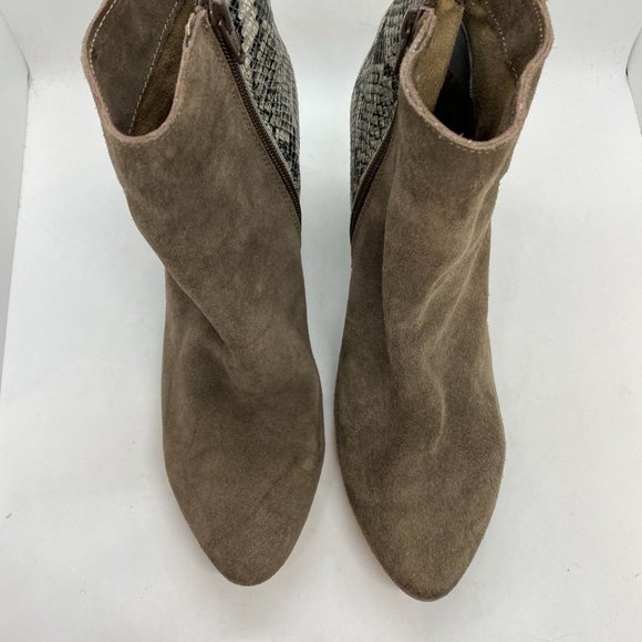 Naughty Monkey Sz 8.5 Woman's bootie Snake like Leather Side Zip Fashion boots - Picture 6 of 11